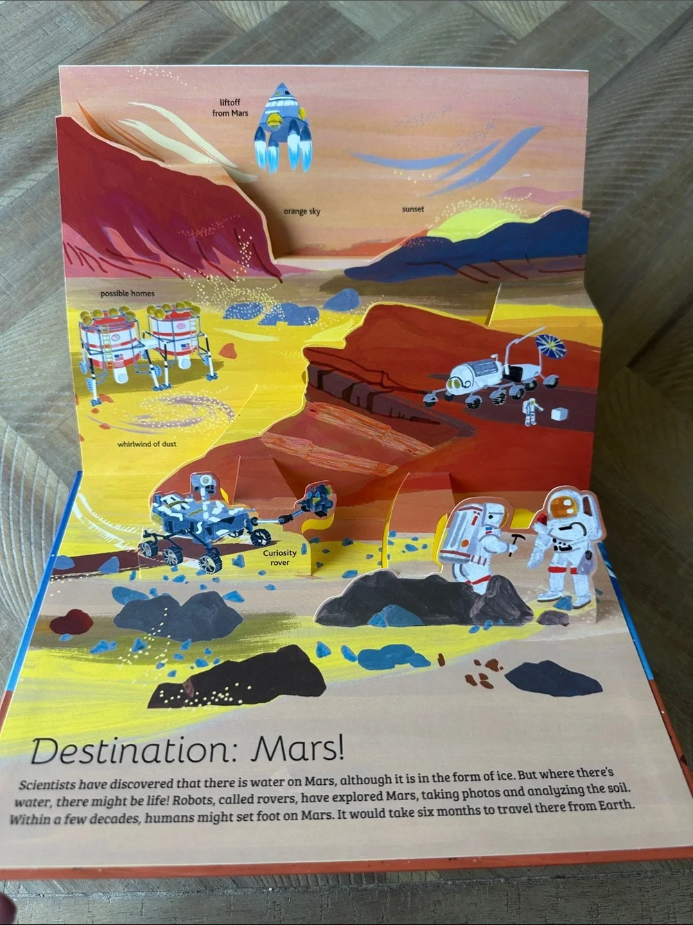 Children’s Space Pop-Up Book - 10 big pop ups